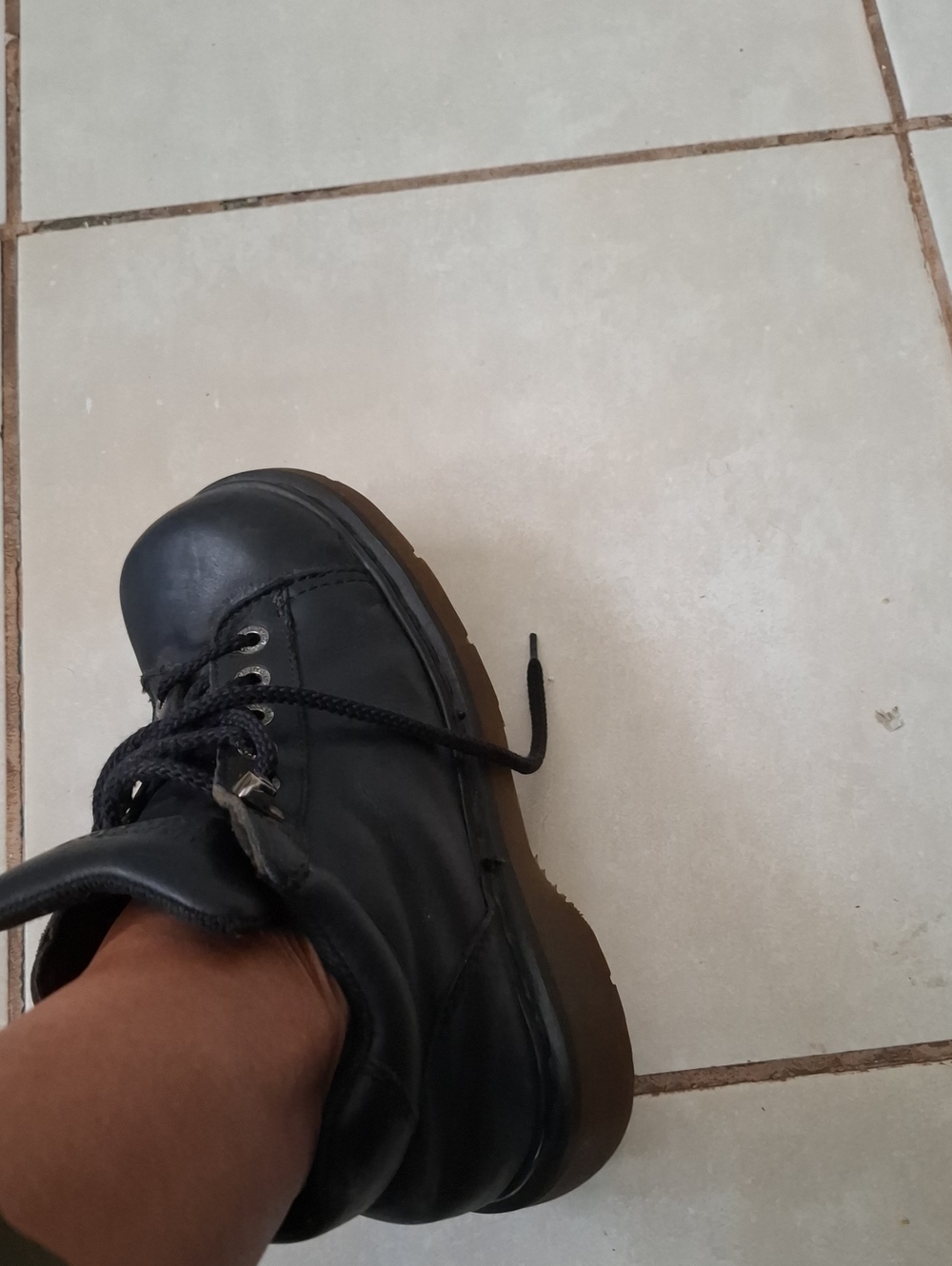 Dr. Martens Vintage Black Leather Lace-Up Work Boots Made In England - Picture 10 of 11